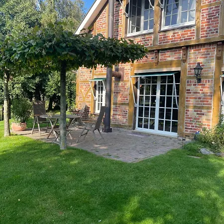 בית נופש Haus Am Kamin Privater Seezugang *