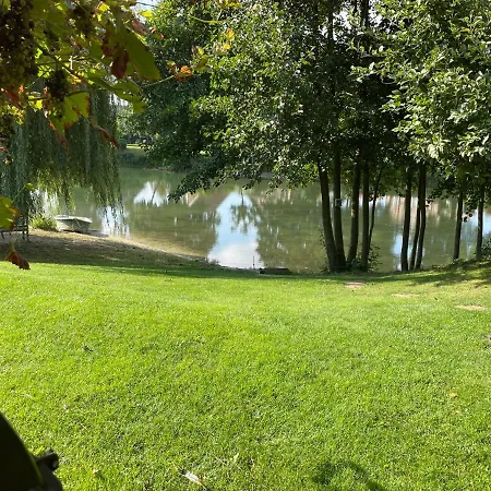 Haus Am Kamin Privater Seezugang בית נופש וורנדורף