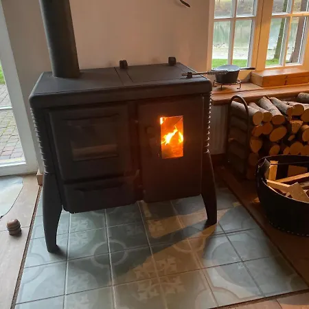 Haus Am Kamin Privater Seezugang بيت للعطل *