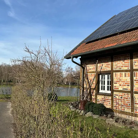 Haus Am Kamin Privater Seezugang * וורנדורף