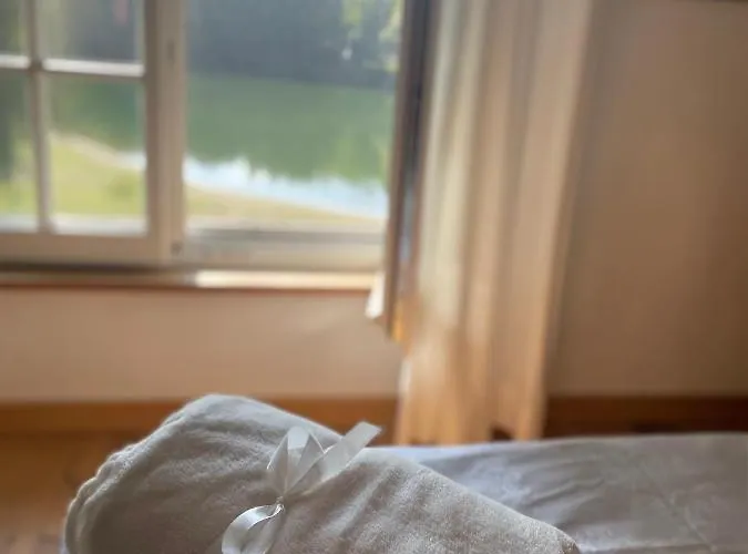 Haus Am Kamin Privater Seezugang Hébergement de vacances *