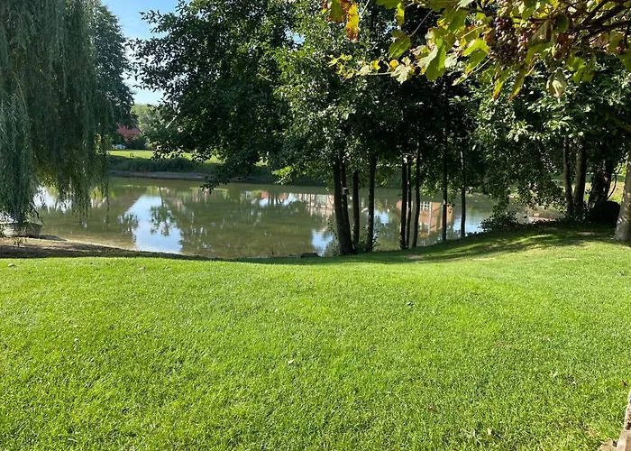 Haus Am Kamin Privater Seezugang Hébergement de vacances