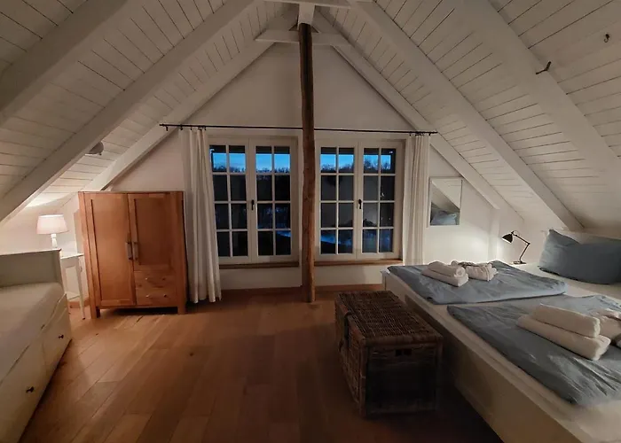 度假居 Haus Am Kamin Privater Seezugang 瓦伦多夫