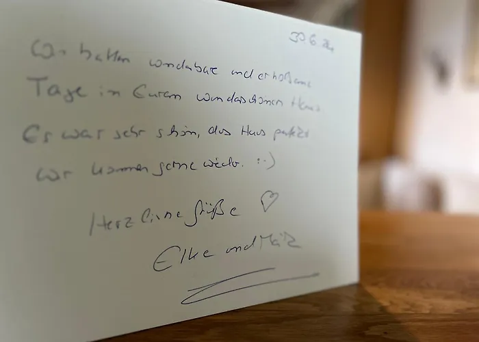 Haus Am Kamin Privater Seezugang Hébergement de vacances *