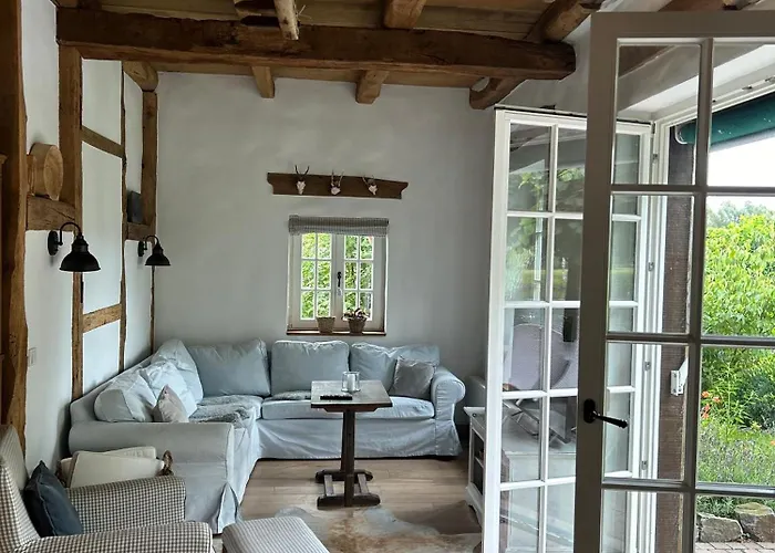 Haus Am Kamin Privater Seezugang Hébergement de vacances *