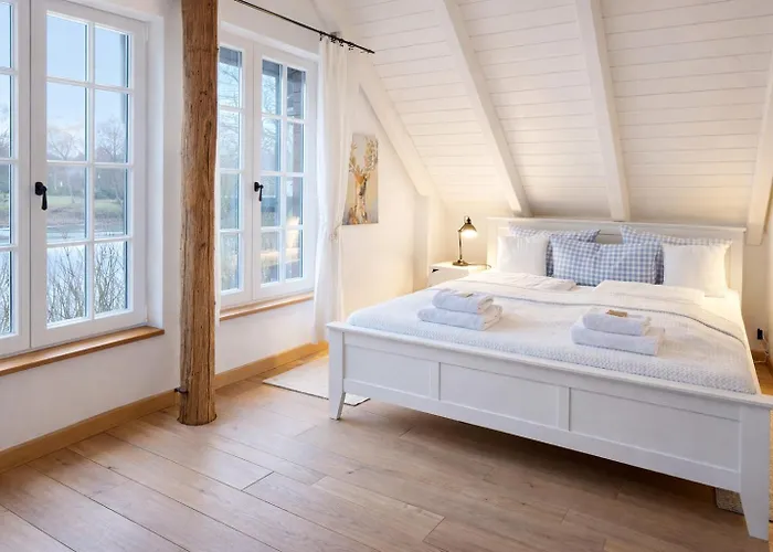 Haus Am Kamin Privater Seezugang 度假居 瓦伦多夫